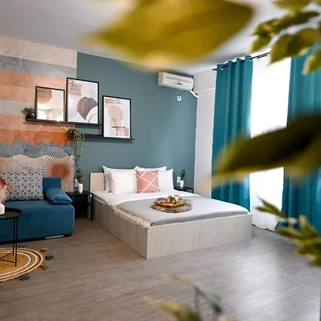 Old Town Charm - Modern & Comfortable In The Heart Of The * Bukarest