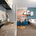 Old Town Charm - Modern & Comfortable In The Heart Of The * Bukarest