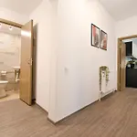Old Town Charm - Modern & Comfortable In The Heart Of The *