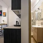 Old Town Charm - Modern & Comfortable In The Heart Of The * Bukarest
