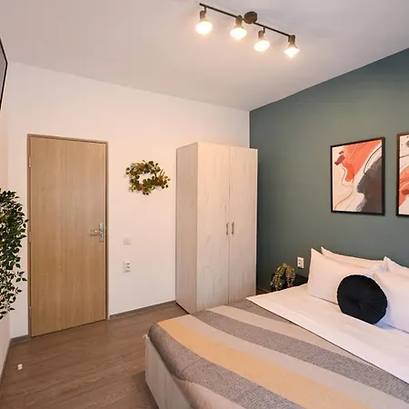 Apartmán Old Town Charm - Modern & Comfortable In The Heart Of The