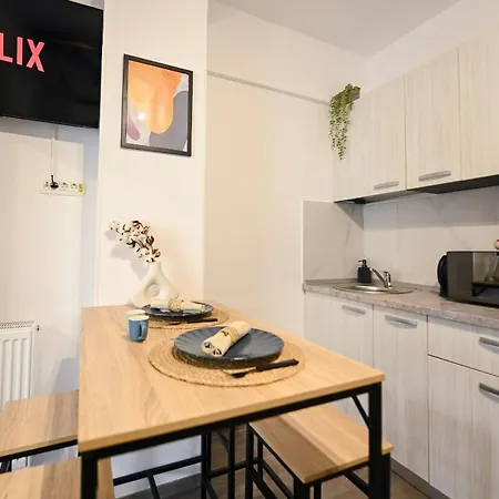 Apartmán Old Town Charm - Modern & Comfortable In The Heart Of The *