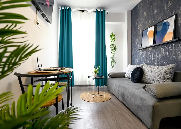Old Town Charm - Modern & Comfortable In The Heart Of The Appartamento *